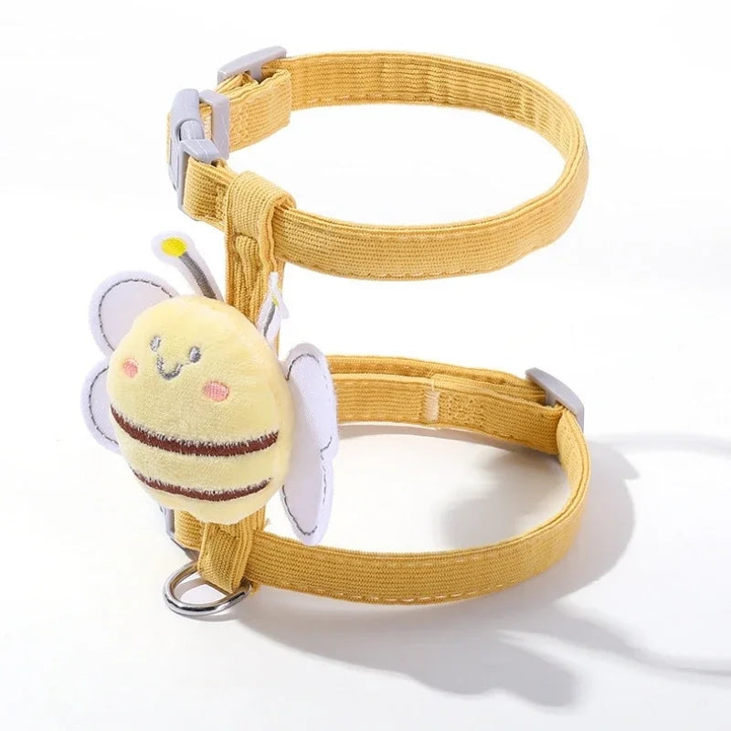 Conjunto de arnés, correa y collar para mascotas (ajustable, diseño de abeja de dibujos animados, arnés de doble capa para perros pequeños y medianos, ideal para paseos al aire libre).